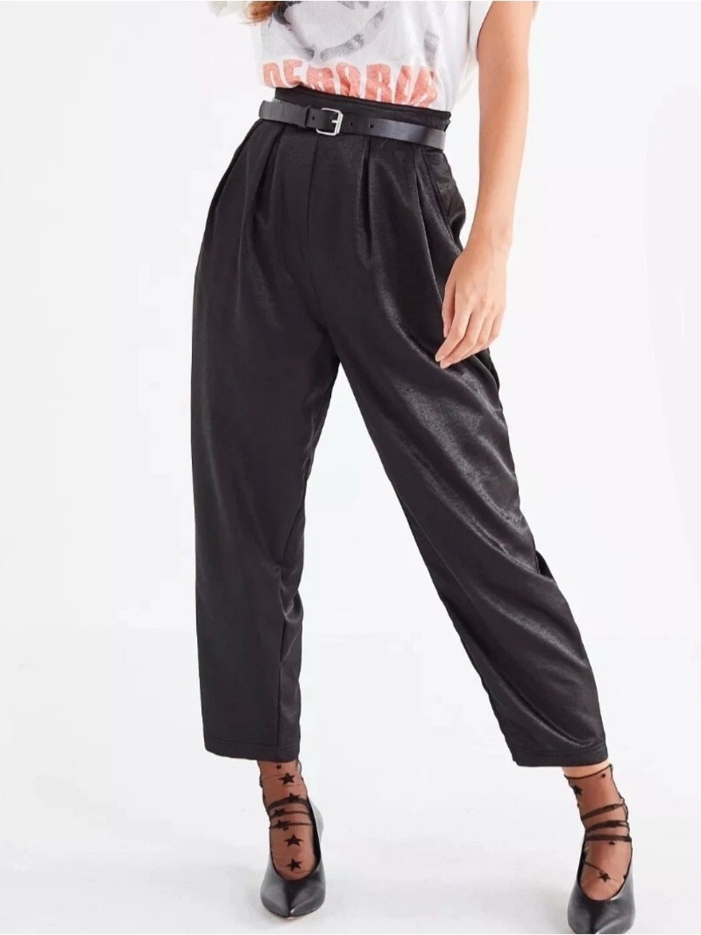 Urban Outfitters Hailey Black Satin High Rise Pleated Tapered Pants Size 0